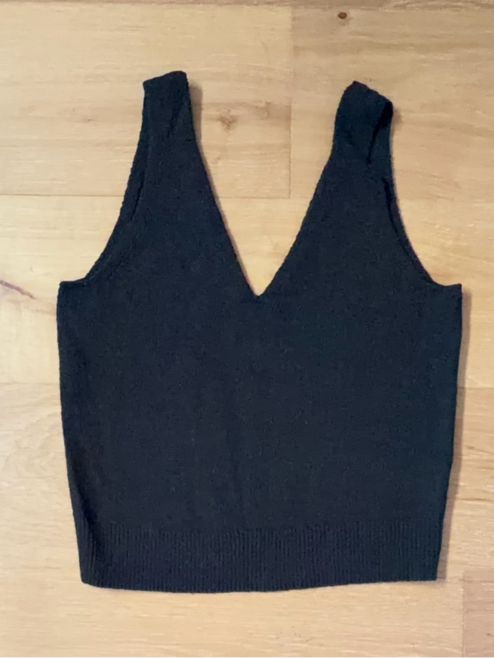 RAILS Maise V-Neck Sweater Tank Top Knit Black Womens XS EUC Coastal